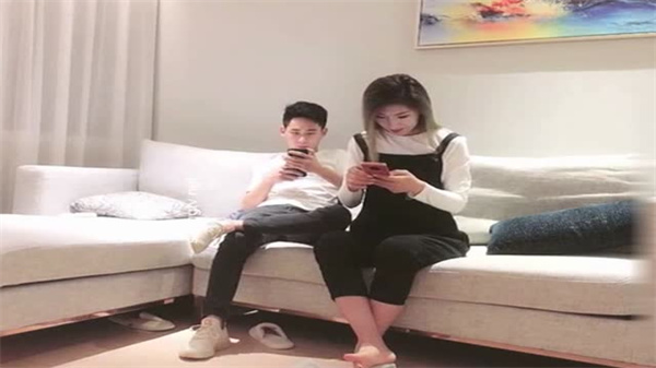 03年纯天然学生妹！太子探花校内激情调教高素质嫩妹